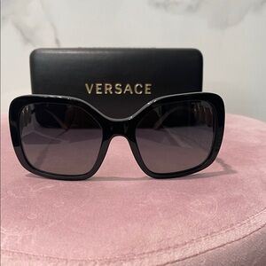 Versace Elegant Black Sunglasses